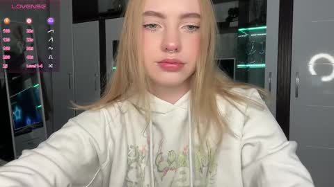 Snapshot of dark_side1213 chatting on September 11, 2025, 7:08 am Darkside online show from September 11, 2025, 7:08 am