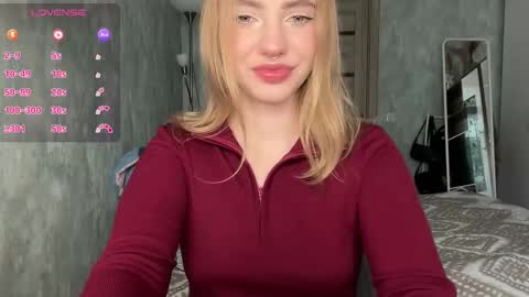 Snapshot of dark_side1213 chatting on September 22, 2025, 8:38 am Darkside online show from September 22, 2025, 8:38 am