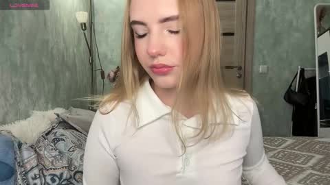 Snapshot of dark_side1213 chatting on September 25, 2025, 9:02 am Darkside online show from September 25, 2025, 9:02 am