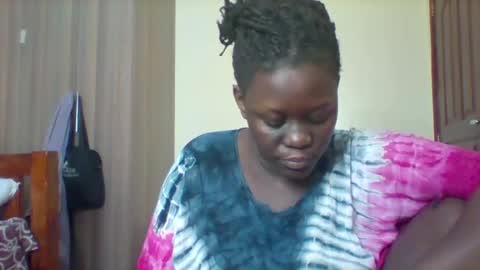 Snapshot of darkberry_bubble chatting on July 20, 2026, 11:23 am darkberry_bubble online show from July 20, 2026, 11:23 am