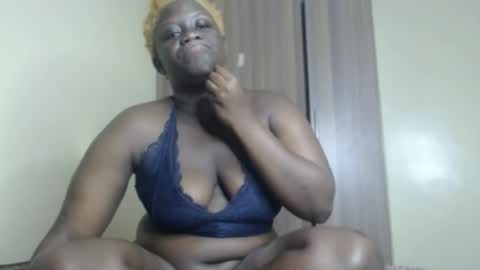 Snapshot of darkberry_bubble chatting on July 27, 2026, 2:51 am darkberry_bubble online show from July 27, 2026, 2:51 am
