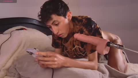 Snapshot of darkdesire_1 chatting on May 17, 2026, 3:37 am darkdesire_1 online show from May 17, 2026, 3:37 am