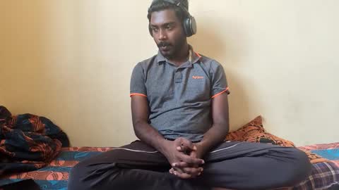 darkhard213 online show from April 12, 2026, 8:41 am