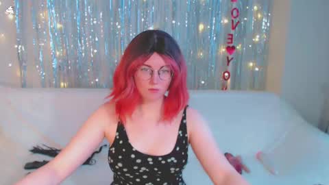 Kelly online show from January 25, 2025, 6:12 am