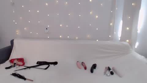 Kelly online show from March 28, 2026, 6:24 am