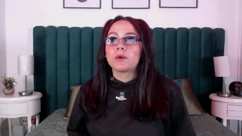 Snapshot of darkivy_fg chatting on July 24, 2026, 3:15 am Stefy online show from July 24, 2026, 3:15 am