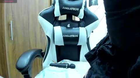 Hi Im Yuri  independent modelhelp me get my 111 hands upuwu online show from March 9, 2025, 10:41 pm