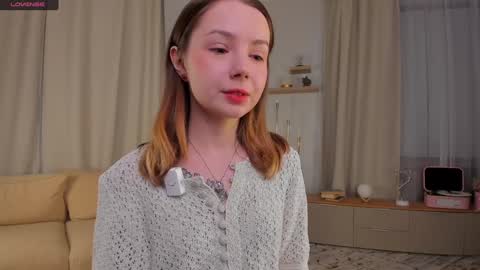 Snapshot of darklycurious chatting on November 8, 2025, 8:18 pm Elizabeth online show from November 8, 2025, 8:18 pm