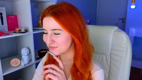 Snapshot of darkmoon____ chatting on January 15, 2026, 2:05 am darkmoon____ online show from January 15, 2026, 2:05 am