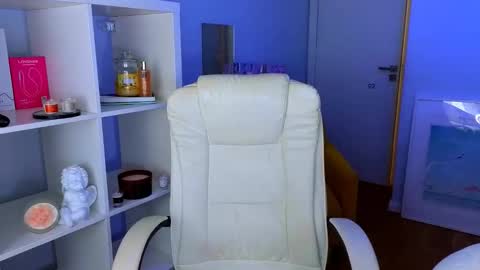 Snapshot of darkmoon____ chatting on January 19, 2026, 3:27 pm darkmoon____ online show from January 19, 2026, 3:27 pm