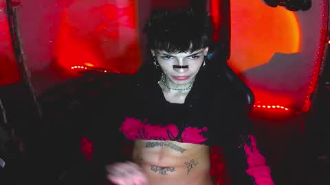   online show from December 14, 2025, 7:03 am