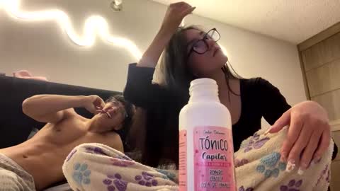 darkpleasuress online show from October 1, 2025, 5:57 am