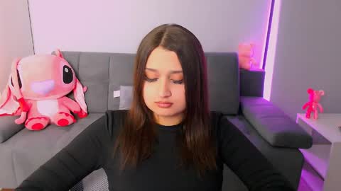 Amelie online show from May 4, 2026, 6:15 pm