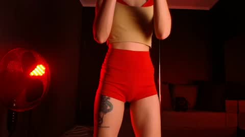 darkspark_ online show from April 1, 2026, 1:41 pm