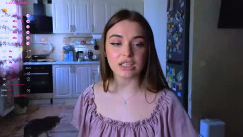 Darlina online show from May 26, 2026, 2:02 pm