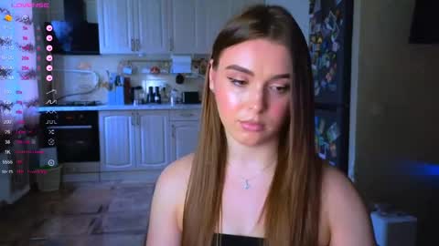 Darlina online show from June 9, 2026, 3:23 pm