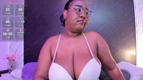  Darnell Queen online show from April 8, 2026, 4:01 am