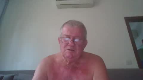 darwincock online show from March 31, 2026, 1:07 am