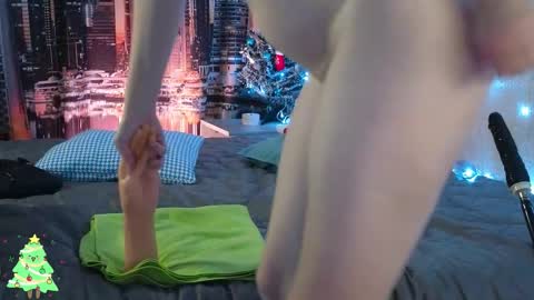 DashaHart online show from December 16, 2025, 6:35 pm