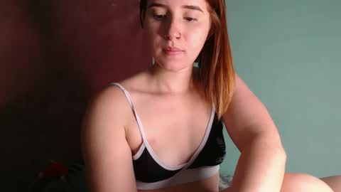 Dafne online show from February 19, 2025, 10:20 pm