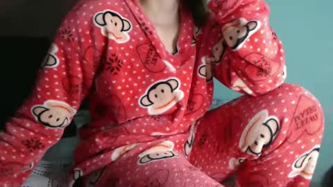 Dafne online show from February 20, 2025, 3:34 am