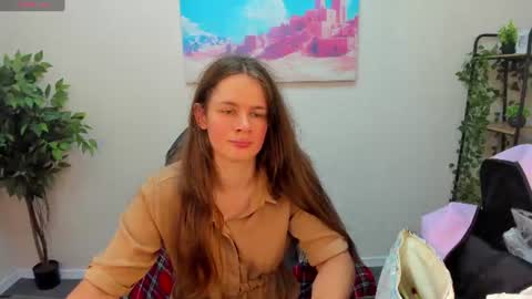 Snapshot of datsi_benson chatting on August 6, 2026, 1:40 am Datsi Benson online show from August 6, 2026, 1:40 am