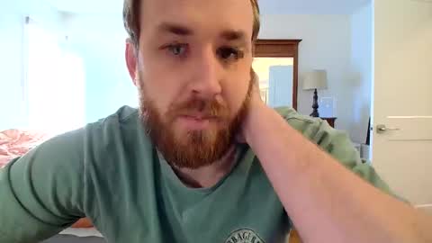 Snapshot of dav_luv4u chatting on February 2, 2026, 8:40 pm dav_luv4u online show from February 2, 2026, 8:40 pm