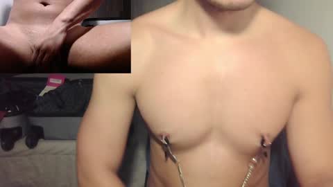 Snapshot of dave02_ chatting on March 8, 2025, 2:01 am David online show from March 8, 2025, 2:01 am