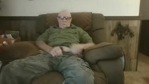 dave571960 online show from July 23, 2026, 9:51 am