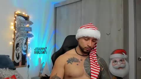 DAVE MAX online show from December 24, 2024, 3:58 pm