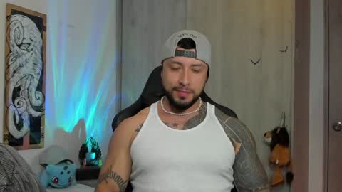 DAVE MAX online show from January 8, 2025, 3:29 am