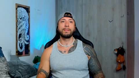 DAVE MAX online show from January 19, 2025, 3:32 pm