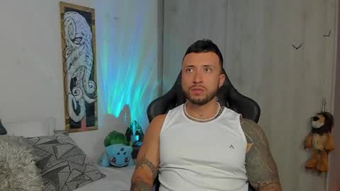 DAVE MAX online show from January 29, 2025, 5:02 pm