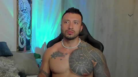 DAVE MAX online show from February 17, 2025, 3:04 am