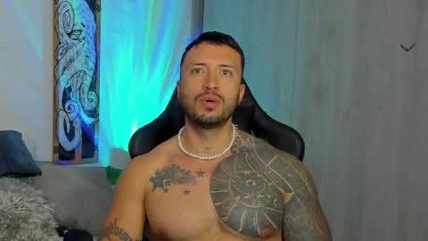 DAVE MAX online show from February 19, 2025, 5:49 pm