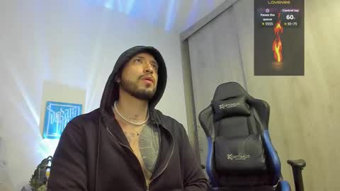 DAVE MAX online show from October 12, 2025, 2:32 am