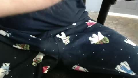 Snapshot of davecubed3 chatting on November 30, 2025, 9:41 pm davecubed3 online show from November 30, 2025, 9:41 pm