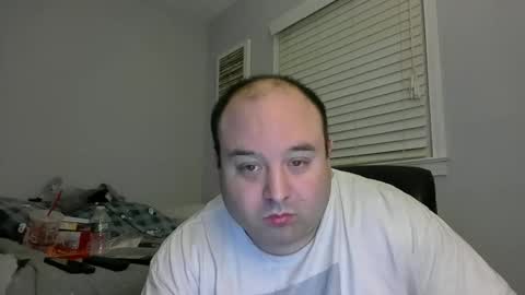 daveishorny1988 online show from May 1, 2026, 9:14 am