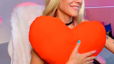 DaveXHelena online show from February 14, 2025, 10:28 am