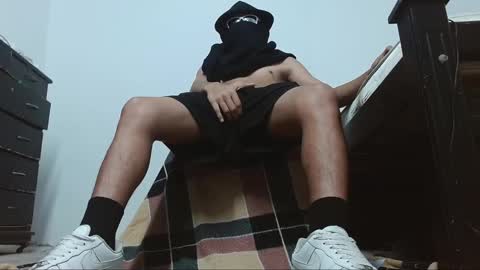 Snapshot of david_333_ chatting on February 17, 2026, 9:06 am MASTER DAVID online show from February 17, 2026, 9:06 am