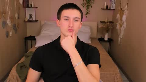 Snapshot of david__diamond chatting on November 5, 2025, 4:07 pm David online show from November 5, 2025, 4:07 pm