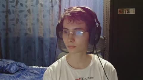 Snapshot of david_colombian chatting on May 19, 2026, 5:08 pm ProgrammerBoy online show from May 19, 2026, 5:08 pm