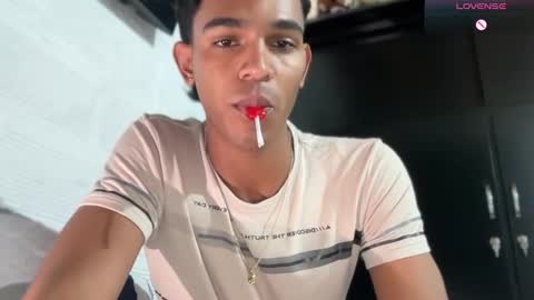 Snapshot of david_hot44 chatting on February 20, 2026, 4:31 am david_hot44 online show from February 20, 2026, 4:31 am