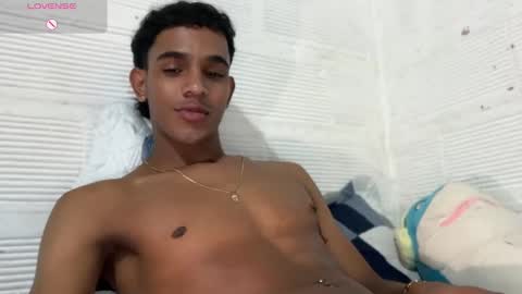 Snapshot of david_hot44 chatting on February 22, 2026, 11:20 am david_hot44 online show from February 22, 2026, 11:20 am