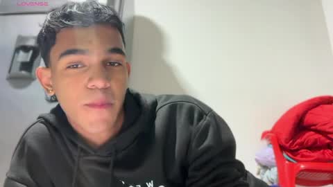 Snapshot of david_hot44 chatting on April 3, 2026, 10:41 pm david_hot44 online show from April 3, 2026, 10:41 pm