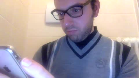 Snapshot of david_itdavid chatting on December 22, 2024, 3:00 pm David online show from December 22, 2024, 3:00 pm