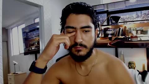 Snapshot of david_johnson372 chatting on January 14, 2025, 12:03 pm Hey im David that loves to explore and speak their fantasies. Very open talktative and nice. Feel free to chat with me online show from January 14, 2025, 12:03 pm