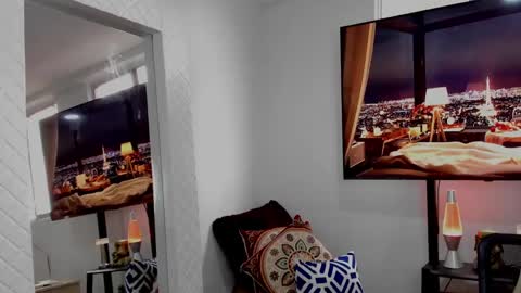 Snapshot of david_johnson372 chatting on January 17, 2025, 11:59 am Hey im David that loves to explore and speak their fantasies. Very open talktative and nice. Feel free to chat with me online show from January 17, 2025, 11:59 am