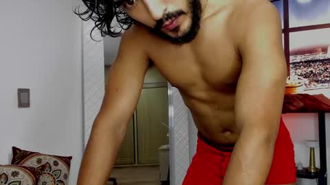Snapshot of david_johnson372 chatting on March 2, 2025, 12:31 am Hey im David that loves to explore and speak their fantasies. Very open talktative and nice. Feel free to chat with me online show from March 2, 2025, 12:31 am