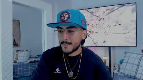 Hey im David that loves to explore and speak their fantasies. Very open talktative and nice. Feel free to chat with me online show from March 18, 2026, 6:44 pm